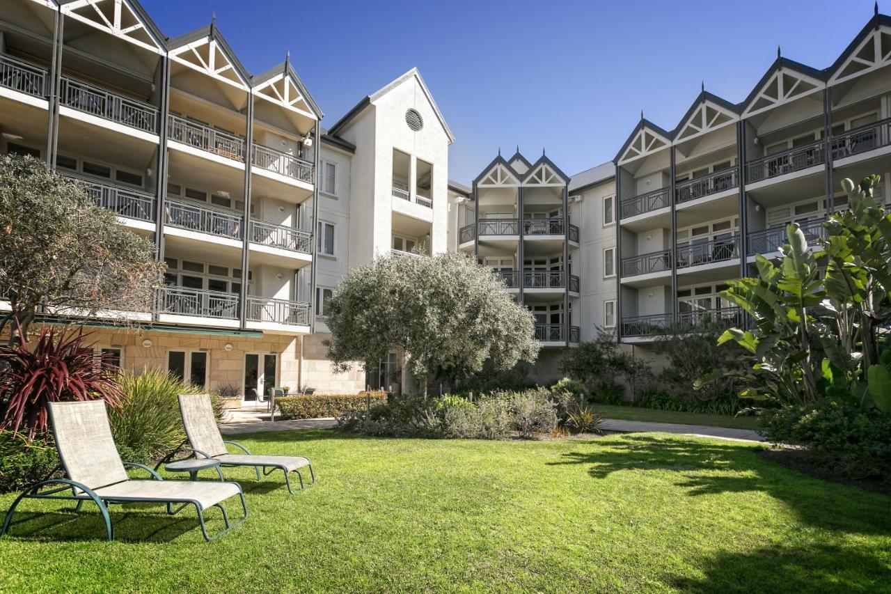 Resort Village 4*